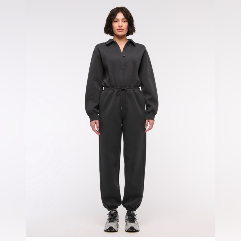 Abercrombie & Fitch Navy Blue Jumpsuit Size Small